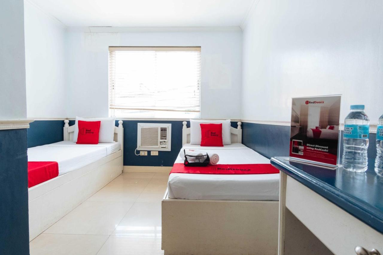 Reddoorz @ Bonifacio St Cebu Hotell Eksteriør bilde