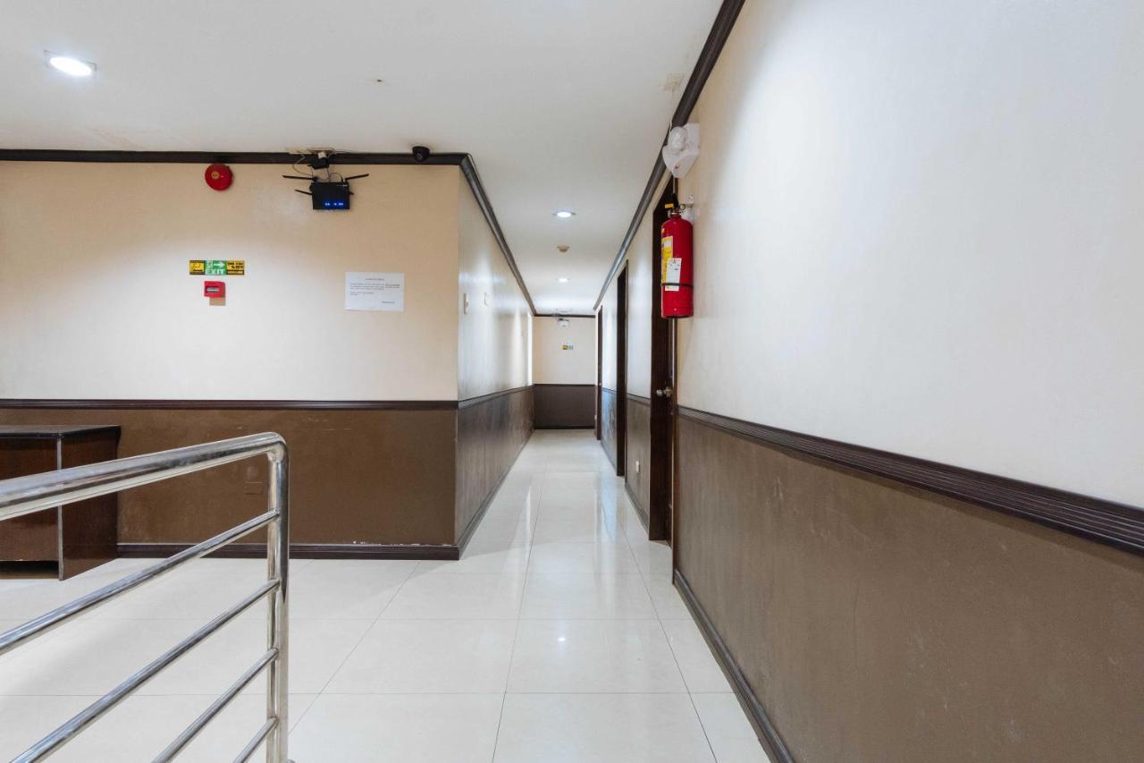 Reddoorz @ Bonifacio St Cebu Hotell Eksteriør bilde